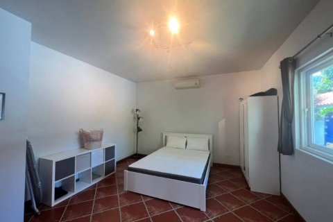 Chalet de 3 dormitorios en Prachuap Khiri Khan, Tailandia № 157428 - foto 9