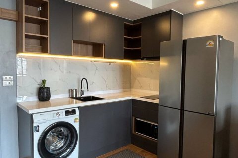Condominio de 1 dormitorio en Khlong Toei, Bangkok, Tailandia № 157433 - foto 7