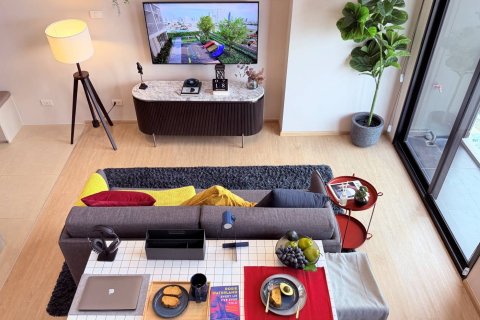 Condominio de 1 dormitorio en Thonburi, Bangkok, Tailandia № 166905 - foto 3