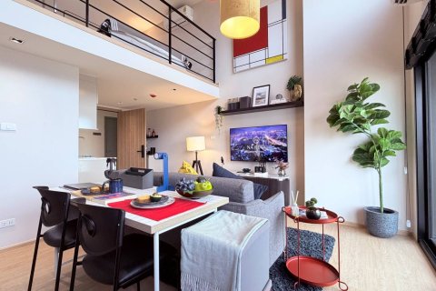 Condominio de 1 dormitorio en Thonburi, Bangkok, Tailandia № 166905 - foto 8