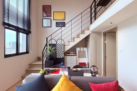 Condominio de 1 dormitorio en Thonburi, Bangkok, Tailandia № 166905 - foto 6
