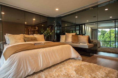 Condominio de 1 dormitorio en Bangkok, Tailandia № 166903 - foto 2