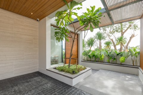 Chalet de 3 dormitorios en Bang Tao, Tailandia № 74454 - foto 9