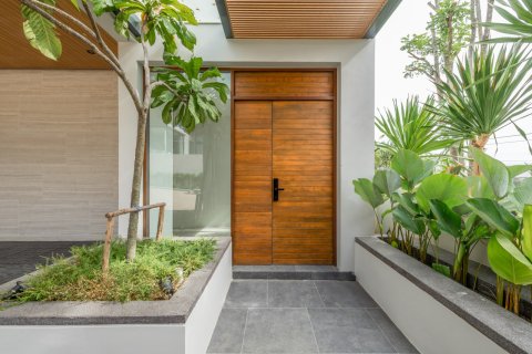Chalet de 3 dormitorios en Bang Tao, Tailandia № 74454 - foto 10