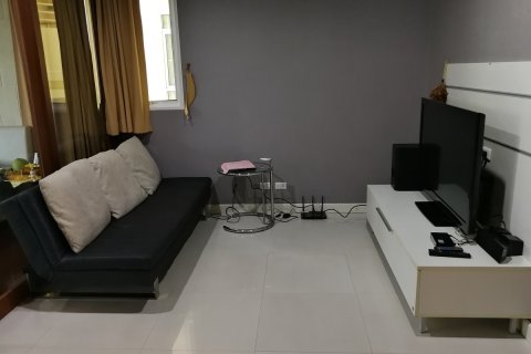 Condominio de 1 dormitorio en Khlong Toei, Bangkok, Tailandia № 200583