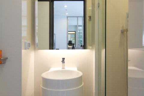 Studio in the Condo in Watthana, Bangkok, Thailand № 200584 - Foto 2