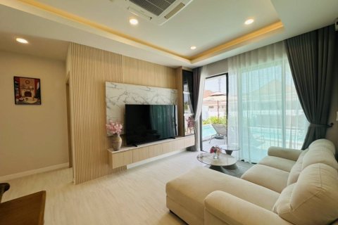 Chalet de 3 dormitorios en Pran Buri, Tailandia № 172695 - foto 5