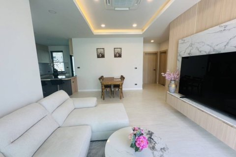 Chalet de 3 dormitorios en Pran Buri, Tailandia № 172695 - foto 6