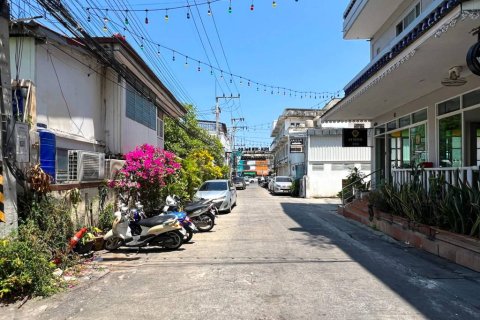Adosado de 4 dormitorios en Hua Hin, Tailandia № 172689 - foto 4