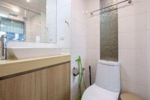Condominio de 1 dormitorio en Pattaya, Tailandia № 204363 - foto 2