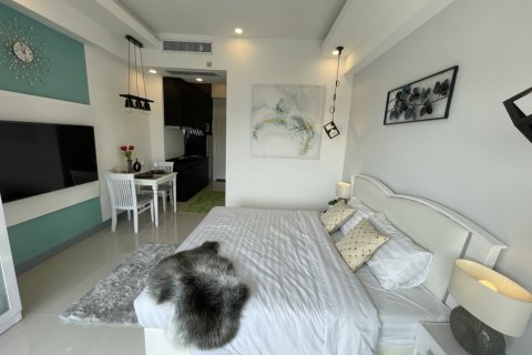Estudio en el condominio en Jomtien Beach, Pattaya, Tailandia № 204367 - foto 10