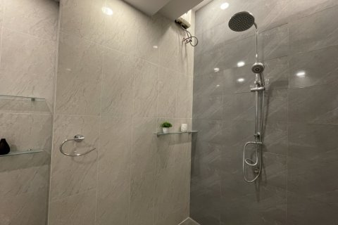 Estudio en el condominio en Jomtien Beach, Pattaya, Tailandia № 204367 - foto 16