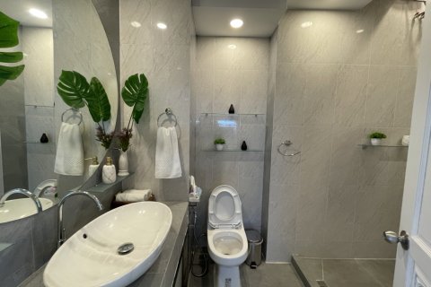 Estudio en el condominio en Jomtien Beach, Pattaya, Tailandia № 204367 - foto 17