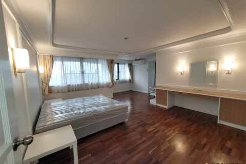 Apartamento de 3 dormitorios en Bangkok, Tailandia № 210210 - foto 10
