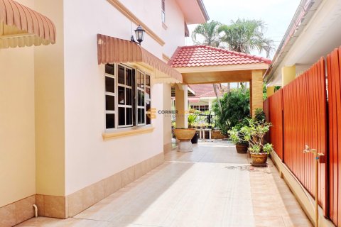 Estudio en Jomtien Beach, Pattaya, Tailandia № 156759 - foto 21