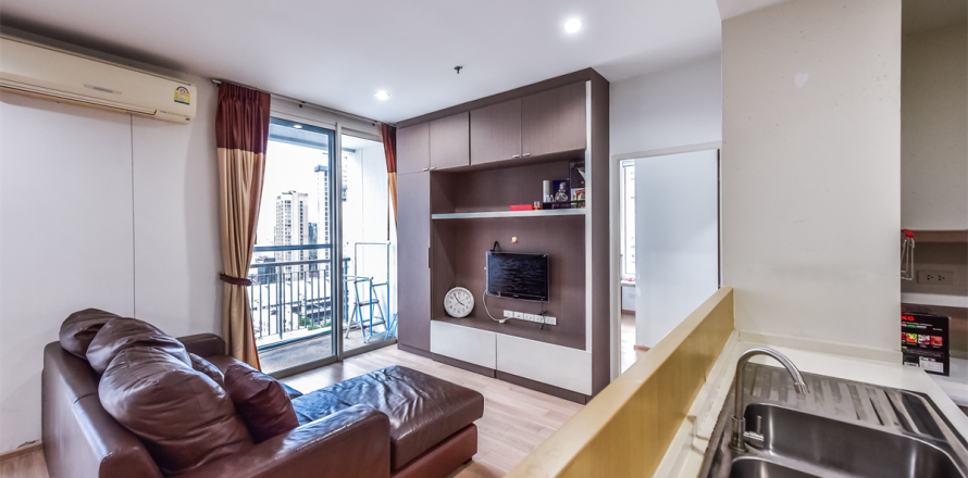Condominio de 2 dormitorios en Bangkok, Tailandia № 184274