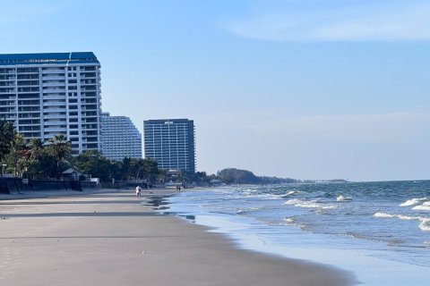 Estudio en el condominio en Cha-am, Tailandia № 167547 - foto 8