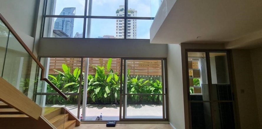 Condominio de 3 dormitorios en Bangkok, Tailandia № 65669