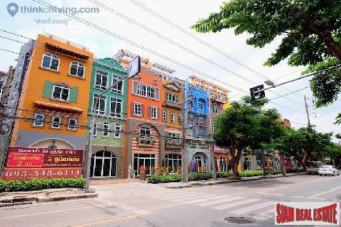 Local comercial 204 m2 en Bangkok, Tailandia № 202623 - foto 5