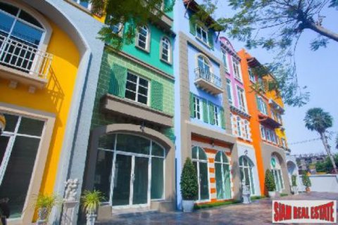 Propriété commerciale à Bangkok, Thaïlande 204 m2 № 202623