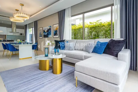 House in Phuket, Thailand 3 bedrooms № 222799 - photo 3