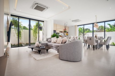 Chalet de 3 dormitorios en Phuket, Tailandia № 191113 - foto 6