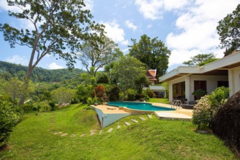 Chalet de 7 dormitorios en Kamala, Tailandia № 191107 - foto 7