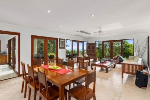 Chalet de 7 dormitorios en Kamala, Tailandia № 191107 - foto 30