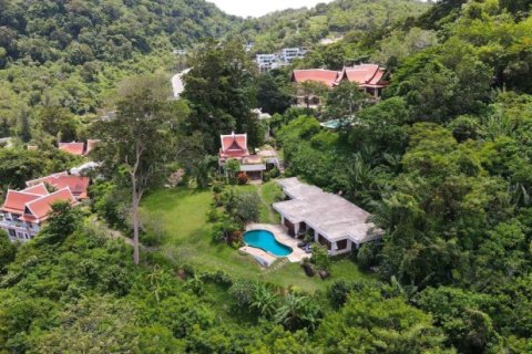 Chalet de 7 dormitorios en Kamala, Tailandia № 191107 - foto 3