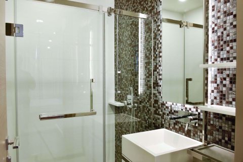 Eigentumswohnung in Pathum Wan, Bangkok, Thailand, 1 Schlafzimmer  № 48008 - Foto 8