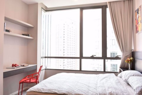 Condominio de 1 dormitorio en Khlong Toei, Bangkok, Tailandia № 48007 - foto 3