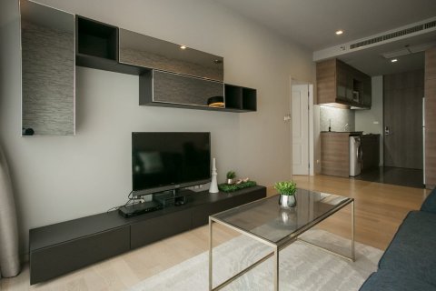 Condominio de 1 dormitorio en Bangkok, Tailandia № 143275 - foto 2