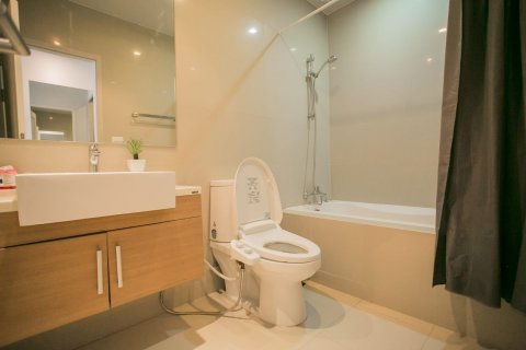 Condominio de 1 dormitorio en Bangkok, Tailandia № 143275 - foto 14