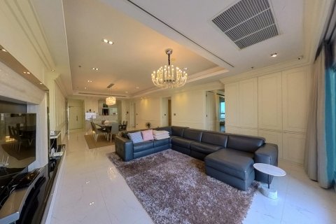Condo à Bangkok, Thaïlande, 3 chambres  № 143269 - photo 2