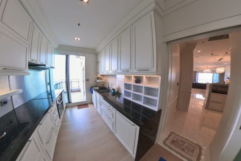Condo à Bangkok, Thaïlande, 3 chambres  № 143269 - photo 13
