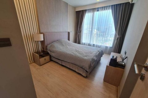 Condo in Bangkok, Thailand, 3 bedrooms № 143270 - photo 7