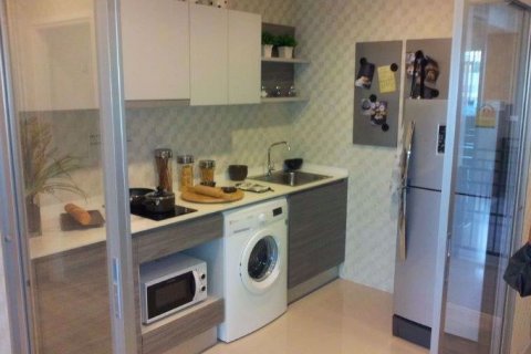 Condo in Khan Na Yao, Bangkok, Thailand, 3 bedrooms № 48087 - photo 3