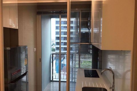 Condominio de 1 dormitorio en Chatuchak, Bangkok, Tailandia № 48084 - foto 5