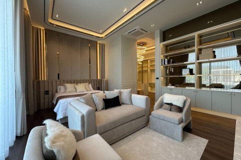Casa de 4 dormitorios en Samut Prakan, Tailandia № 116678 - foto 4