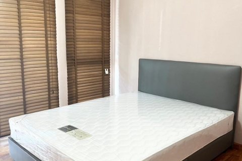 Adosado de 3 dormitorios en Bangkok, Tailandia № 116673 - foto 6