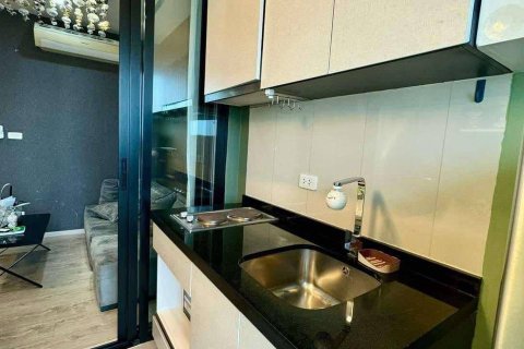 Apartamento de 2 habitaciones en Pattaya, Tailandia № 202412 - foto 4