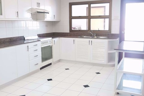 Кондоминиум с 2 спальнями в Клонг Тоэй, Бангкок, Таиланд № 47461 - фото 7