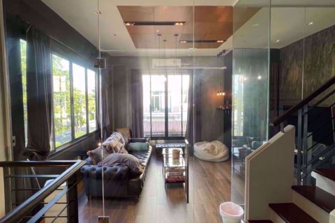 Casa de 3 dormitorios en Wang Thonglang, Bangkok, Tailandia № 47466 - foto 3