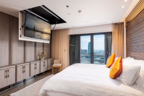 Condominio de 4 dormitorios en Bang Kho Laem, Bangkok, Tailandia № 47460 - foto 17