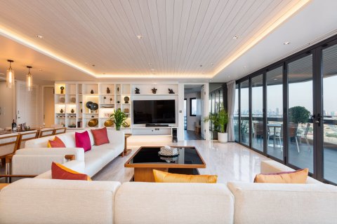 Condominio de 4 dormitorios en Bang Kho Laem, Bangkok, Tailandia № 47460 - foto 6