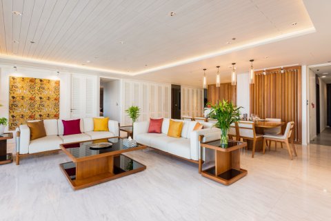 Condominio de 4 dormitorios en Bang Kho Laem, Bangkok, Tailandia № 47460 - foto 4
