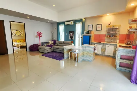 Casa de 2 dormitorios en Pattaya, Tailandia № 155574 - foto 8