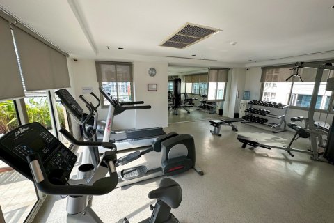 Condominio de 2 dormitorios en Bangkok, Tailandia № 65612 - foto 20