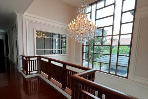Casa de 5 dormitorios en Bangkok, Tailandia № 65611 - foto 8