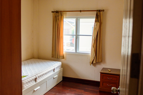 Haus in Bangkok, Thailand 3 Schlafzimmer № 189396 - Foto 9